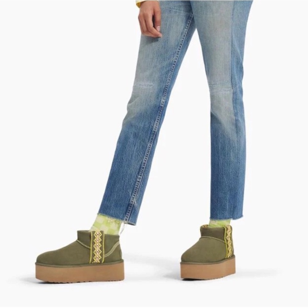 Ugg classic Ulta mini platform braided size 8
